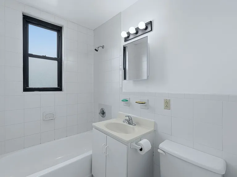 144 Old Bergen Rd #D3 — Photo 9