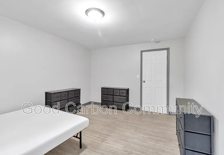 48 Water St #203 — Photo 15