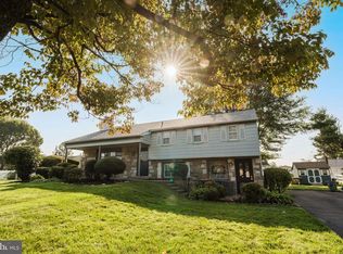 1141 Davisville Rd, Southampton, PA 18966