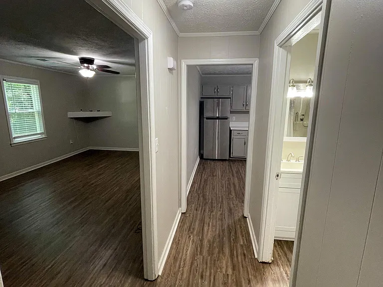 501 Old Camp Church Rd #B — Photo 4