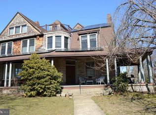 205-207 Lippincott Ave, Riverton, NJ 08077