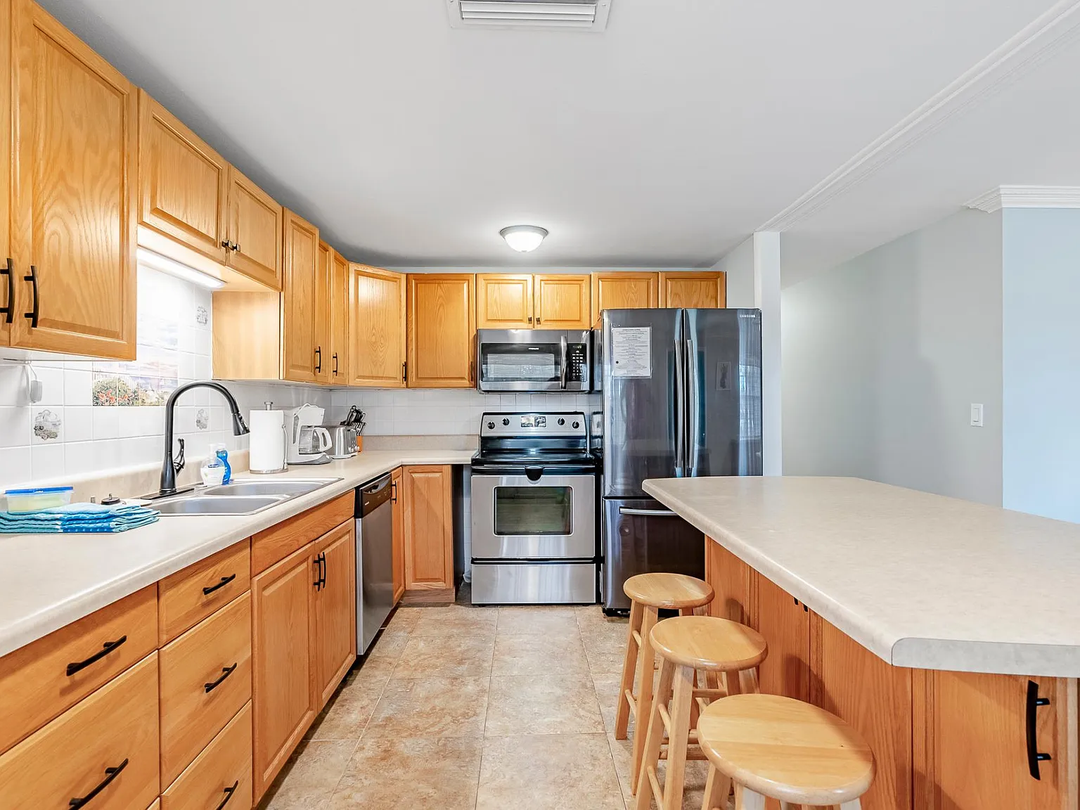 16908 Innocente Ave — Photo 3