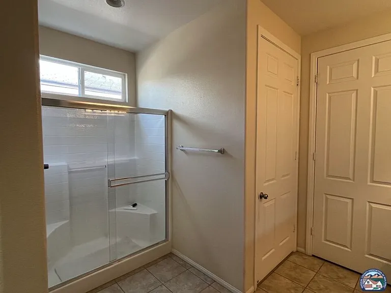 302 Sunny Meadow Pl — Photo 8