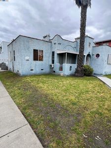 5065 Bangor St, Los Angeles, CA, 90016