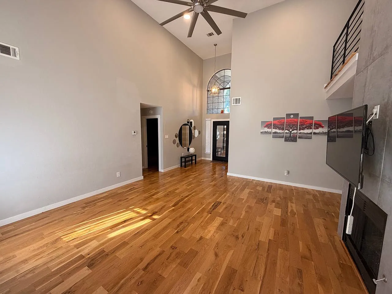 4 bed, 2577 sqft, $3,500 — Photo 4