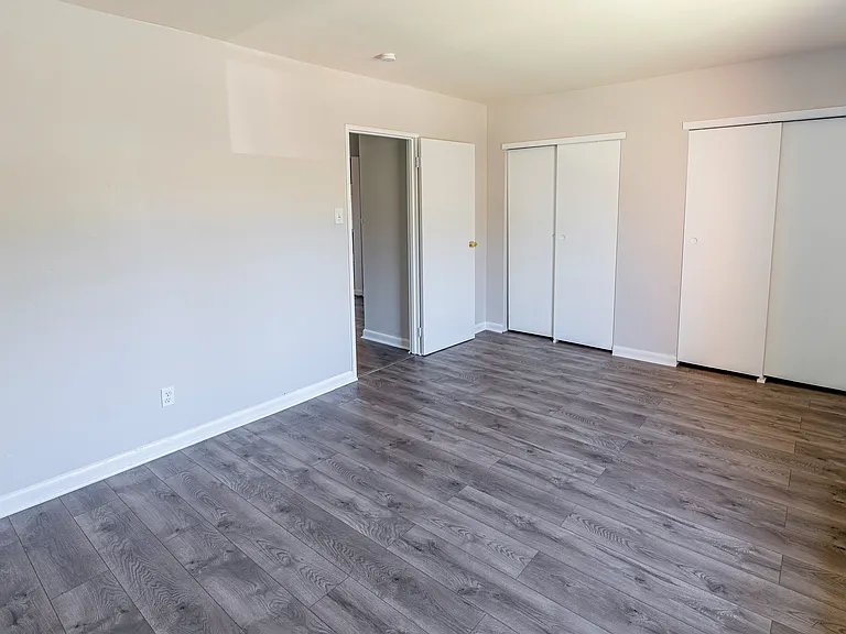 Woodcrest Village — Photo 11