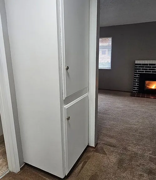 5901 S Land Park Dr — Photo 8