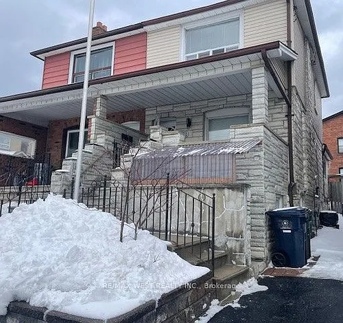 321 Caledonia Rd #UPPER Photo 1