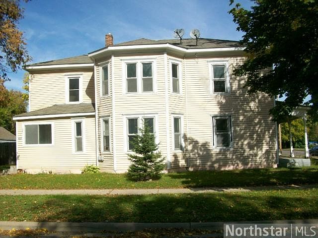 2nd image of 2501 5th Ave
