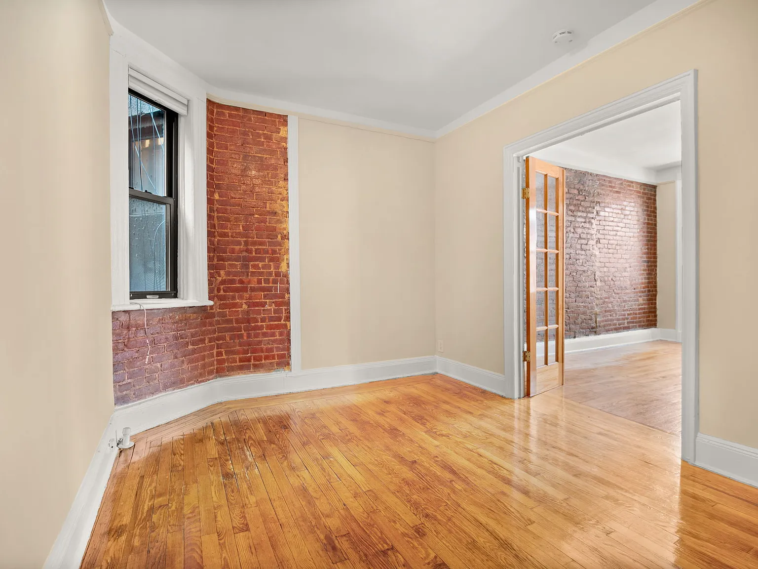 714 9th Avenue — Photo 3