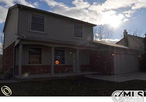1st image of 41609 Greenwood Dr