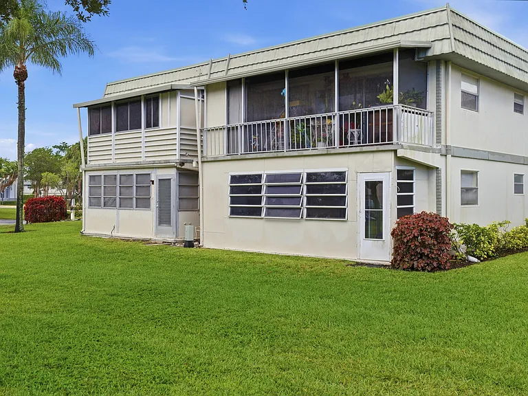 387 Flanders Way #I — Photo 19