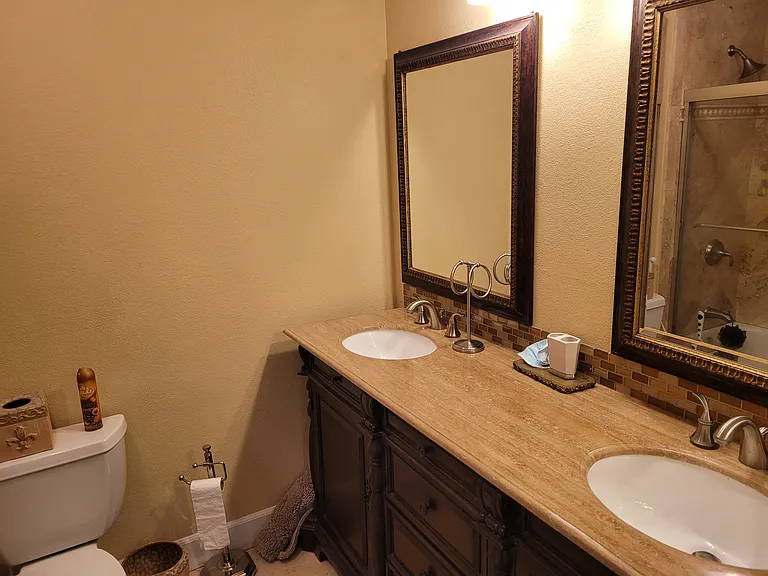 1731 Barry Ave #118 — Photo 10