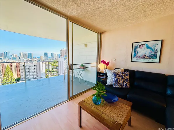 1441 Victoria St APT 1405, Honolulu, HI 96822