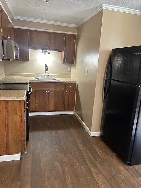 1 bed, 750 sqft, $795 — Photo 3