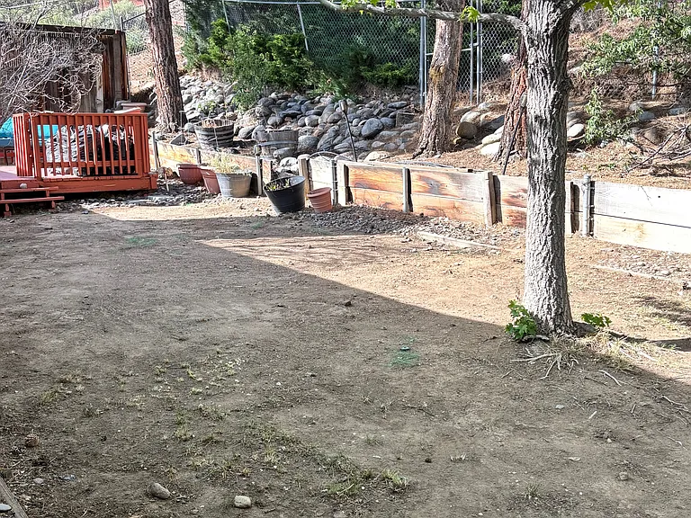 1890 Peavine Rd — Photo 2