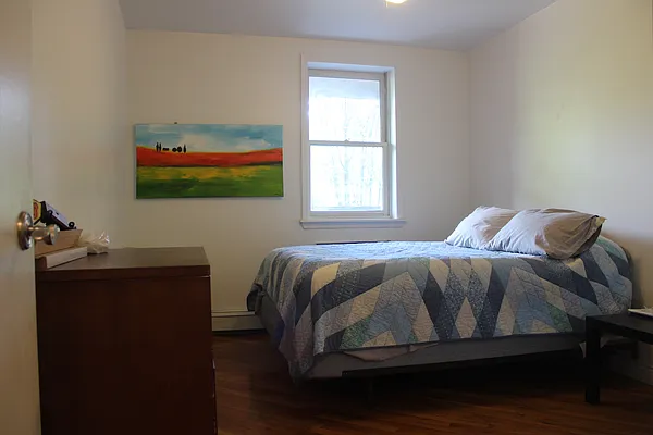 Rented by Compass | media 7