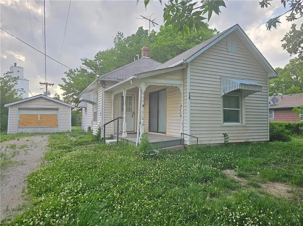 112 S Kallock St, Richmond, KS 66080