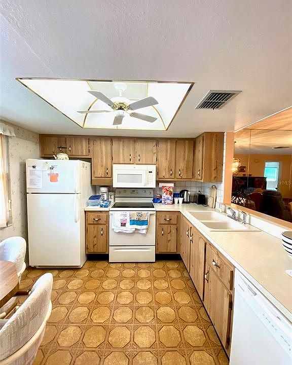 Woodland Villas Condominiums 2465 Northside Dr Clearwater FL Zillow