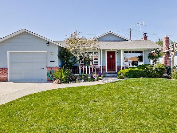 2nd image of 611 Madrone Ave