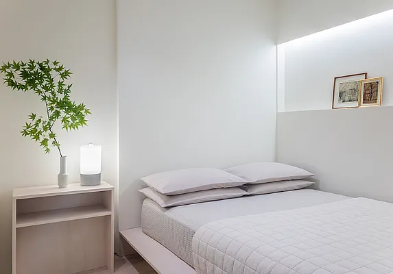 Sold by Minimal City | media 12