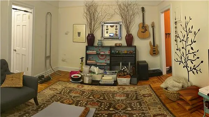 Rented by R New York | media 18