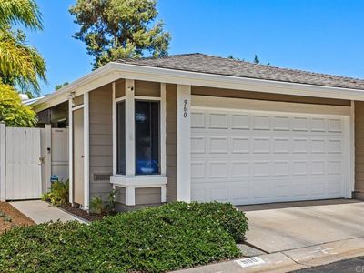 960 Prestwick Ct, Vista, CA, 92081