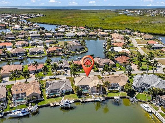 3rd image of 570 Andora Dr