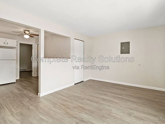 3rd image of 790 Country Aire Ct APT 206