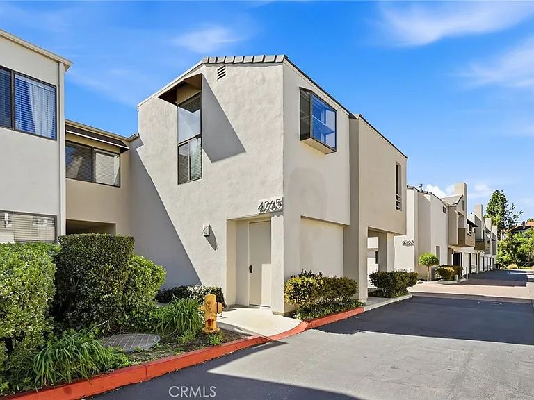 4265 Las Virgenes Rd #2 — Photo 3
