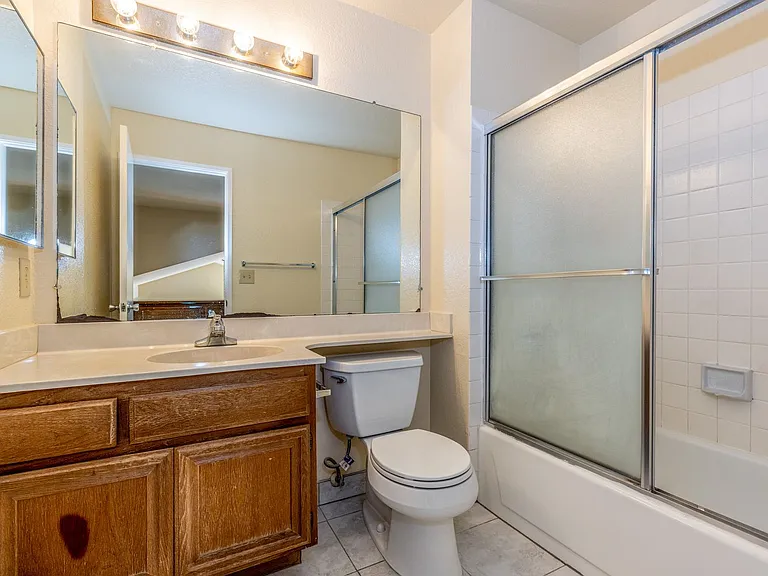32725 Hilmar St — Photo 25