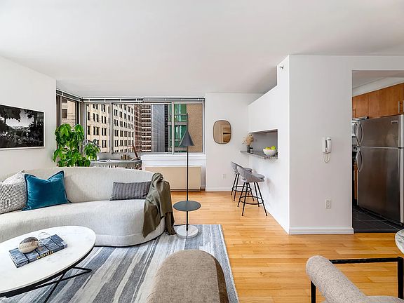 2nd image of 2 Gold St APT 2906