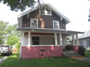 1817 1st Ave, Perry, IA 50220