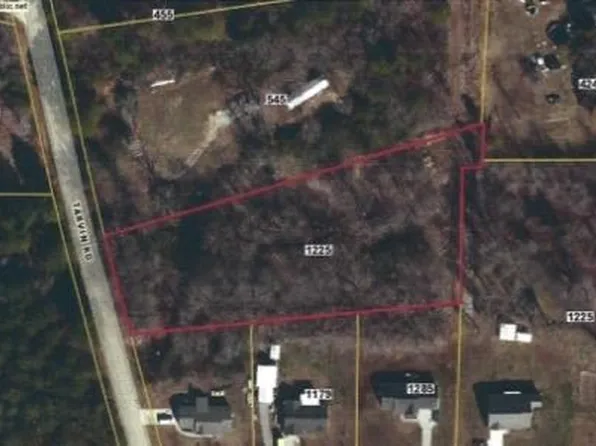 1225 Clyde Byrd Rd, Rock Spring, GA 30739