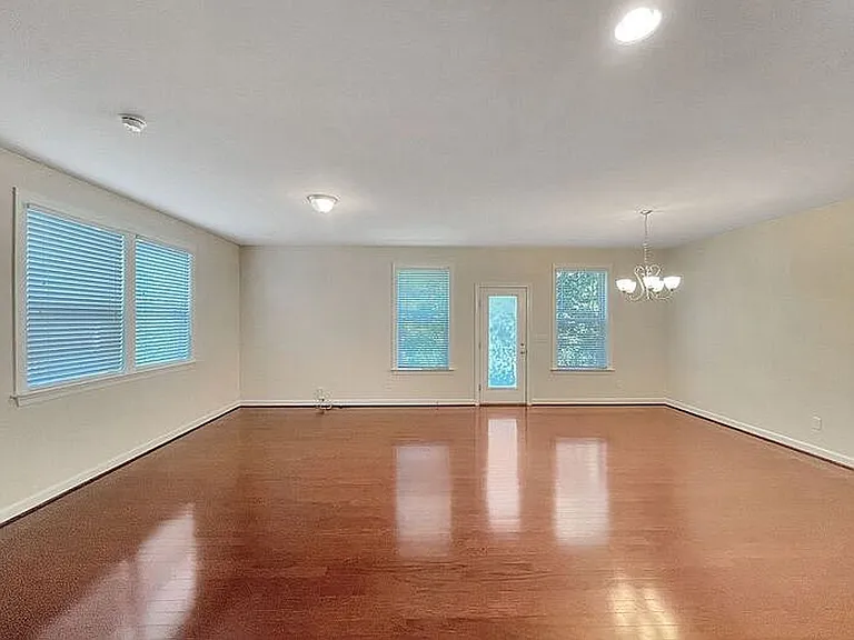 2406 Pecan Ridge Way — Photo 18