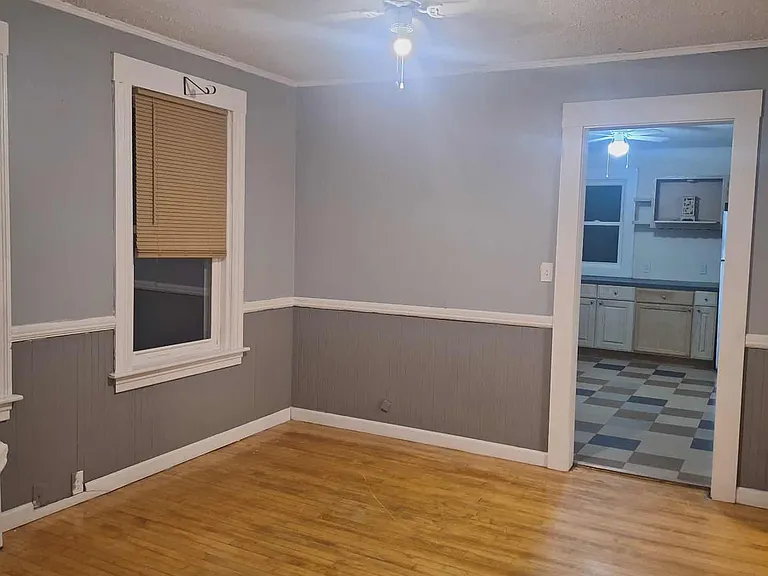 409 Sanders St #2 — Photo 14