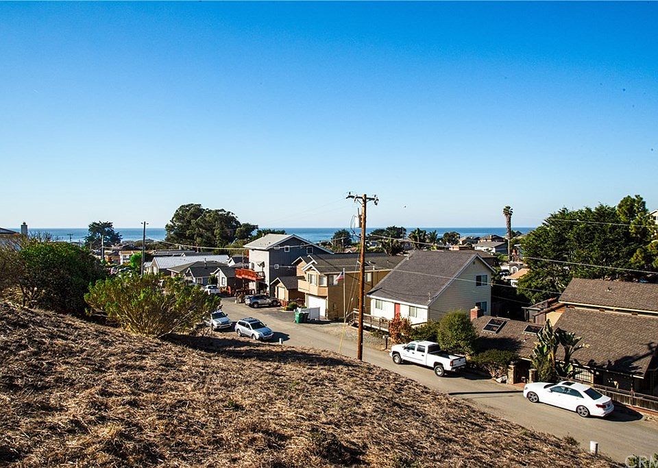 1st image of 434 Hacienda Dr