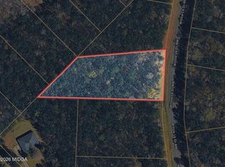 488 Willow Lake Dr NW, Milledgeville, GA 31061