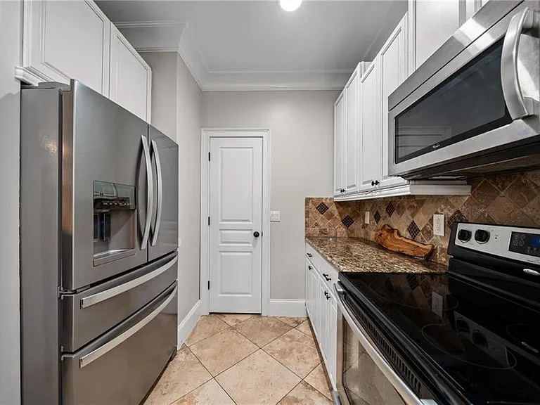 100 Kasey Dr — Photo 12