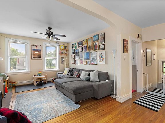 4th image of 4973 Columbia Ave