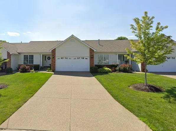 2796 Samuel Dr #747B, O'Fallon, MO 63368