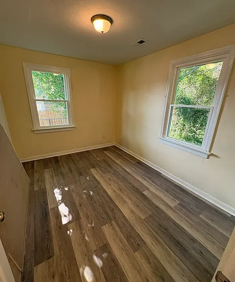 915 Coleman Dr — Photo 16