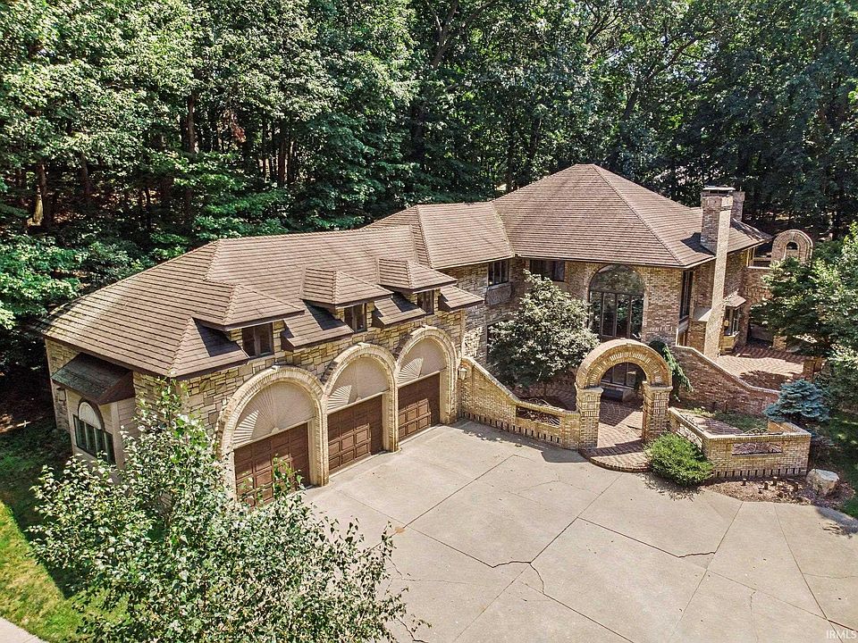1st image of 19710 Amberwood Dr