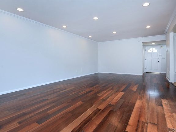 4th image of 18510 Mayall St Unit E