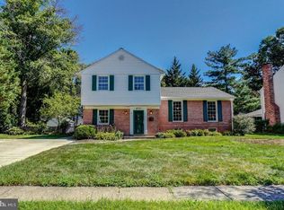 4521 Bel Pre Rd, Rockville, MD 20853