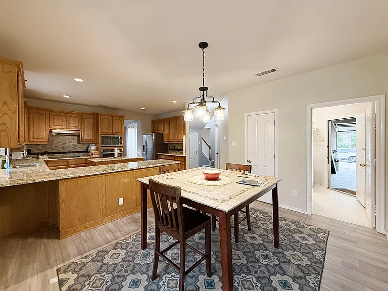 5229 Saint Croix Ln — Photo 4