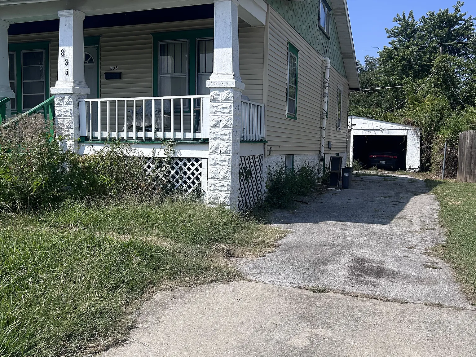 2 bed, 988 sqft, $550 — Photo 3