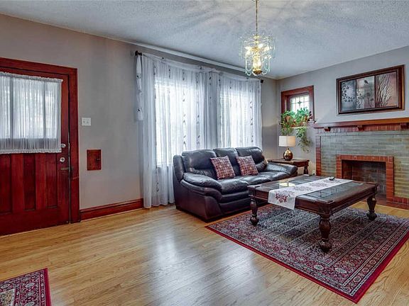 5th image of 5173 Goethe Ave