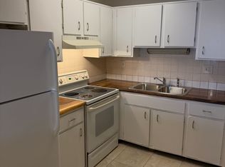 1860 Massachusetts Ave NE APT 307, Saint Petersburg, FL 33703