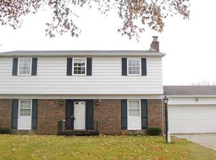 828 Chapel Hill Rd, Indianapolis, IN 46214